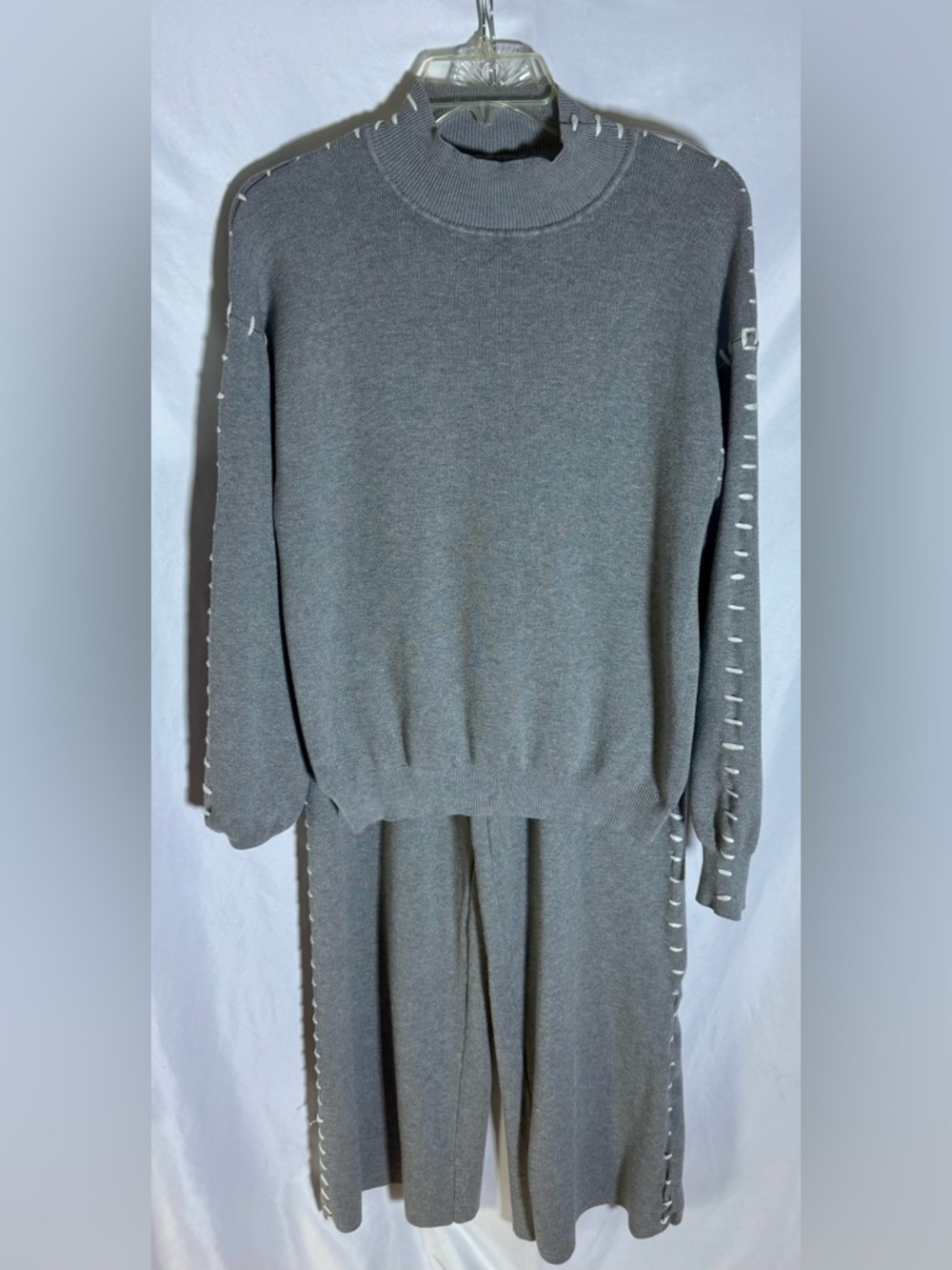 Cherie Collette 2 Piece Lounge Set Size M Grey & White